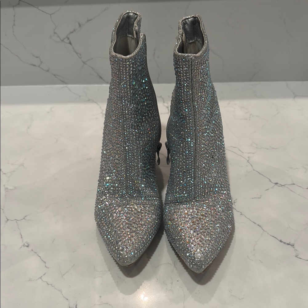 Silver Heeled Boots with Glitter Finish